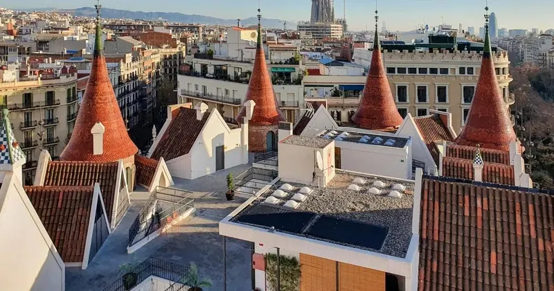 Barcelona Beyond Gaudí: Modernism, Rooftops, and Hidden Gems