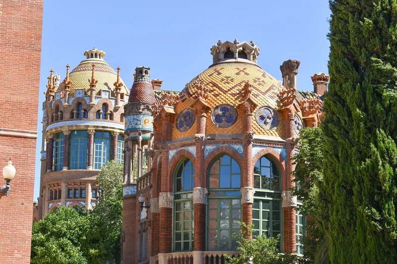 Ceramic-tiled cupolas of the Sant Rafael and Sant Manuel pavilions